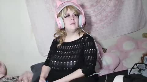 Veronica Lehane online show from October 18, 5:46 pm