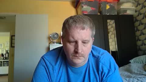 Snapshot of vegasbiman chatting on April 29, 7:42 pm vegasbiman online show from April 29, 7:42 pm