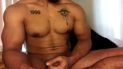 Vegas Love online show from November 16, 4:56 pm