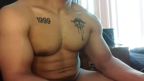 Vegas Love online show from April 11, 7:51 pm