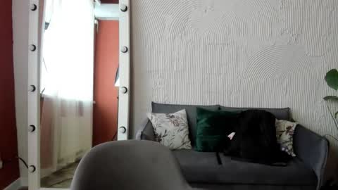 Barbara online show from October 10, 8:35 am