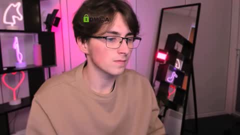 veldi_to online show from December 14, 10:20 am