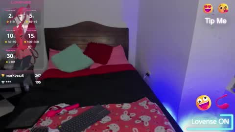 Vella online show from November 1, 5:37 pm