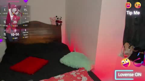 Vella online show from November 20, 7:13 pm