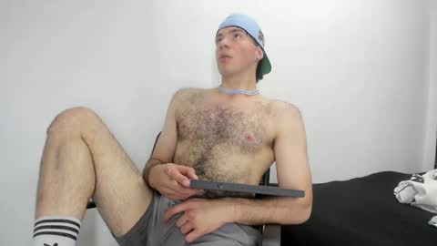 Vello online show from January 8, 7:49 pm