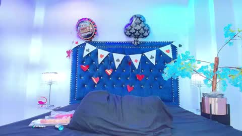 velora_nigth online show from February 19, 12:06 am