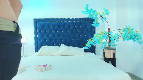 velora_nigth online show from March 12, 12:00 pm