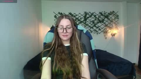 Sophi  online show from April 2, 12:52 am