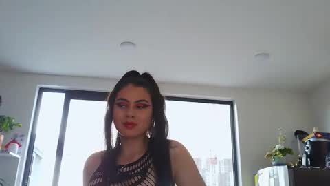 Snapshot of velvet_moon_0202 chatting on April 14, 9:10 pm velvet_moon_0202 online show from April 14, 9:10 pm