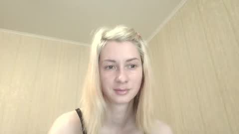 Velvet Pearl online show from June 28, 10:10 am