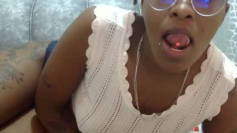 velvet online show from December 10, 7:05 am
