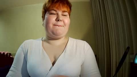 Snapshot of velvetcandy_ chatting on May 22, 3:50 pm velvetcandy_ online show from May 22, 3:50 pm