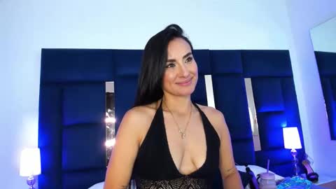 Velvet online show from April 29, 5:30 pm