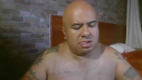 velvetlux9 online show from May 17, 2:20 am