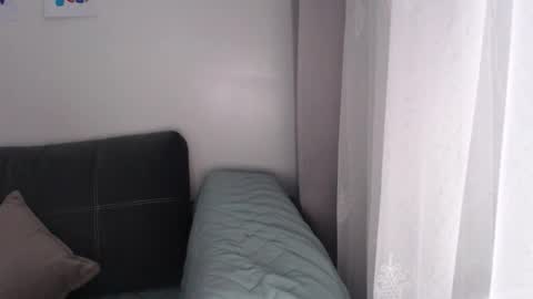 velvetmoon123 online show from January 8, 10:50 am