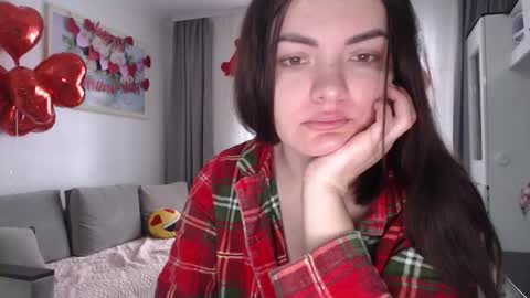 velvetmoon123 online show from February 17, 9:17 am