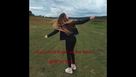 velvetmoon123 online show from March 7, 6:54 am