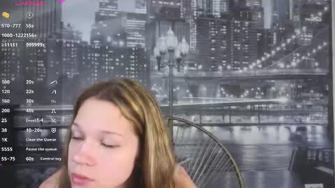 Kelly online show from June 6, 7:13 am