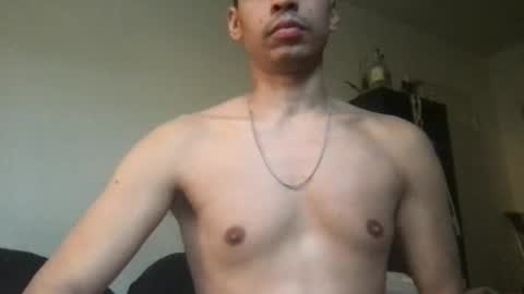 Snapshot of velvetsmooth33 chatting on January 3, 7:39 pm velvetsmooth33 online show from January 3, 7:39 pm