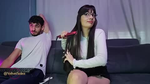 Snapshot of velvetsolez chatting on April 7, 7:25 pm velvetsolez online show from April 7, 7:25 pm