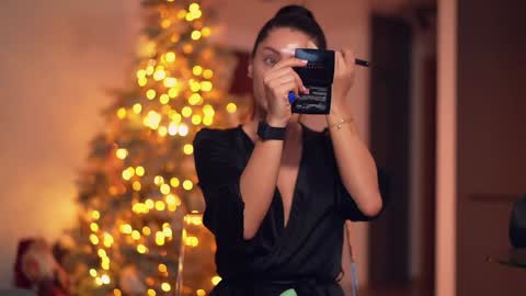 Adalline online show from December 10, 10:38 am