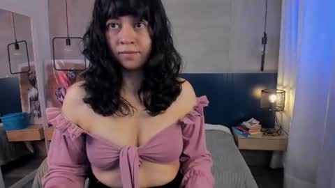 Snapshot of velvettease_ chatting on July 11, 1:14 pm velvettease_ online show from July 11, 1:14 pm