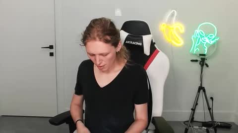 VelvetTGirl online show from February 10, 10:47 pm