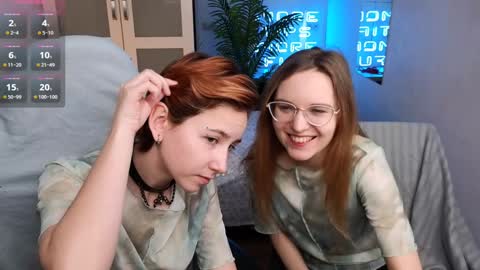 CLEOshort hair  TIna long hair  online show from December 14, 1:27 pm