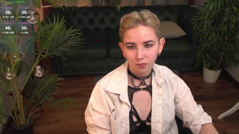 CLEOshort hair  TIna long hair  online show from January 7, 2:08 pm
