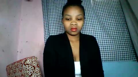 velyssa online show from July 24, 4:54 am
