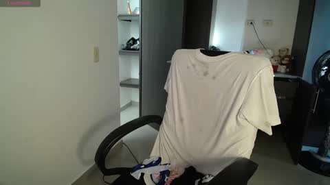 Venelope 3 online show from February 21, 9:05 pm