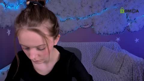 venezia_barton online show from March 12, 10:16 pm