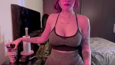 Lanna   online show from October 13, 11:32 am