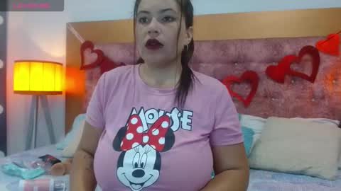 vennuss89 online show from January 6, 11:47 am