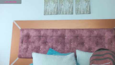 venus online show from January 7, 1:24 pm