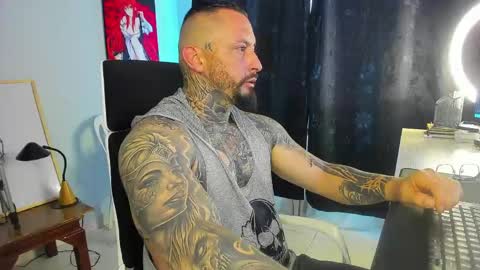VENOMHEAT online show from June 5, 2:56 pm