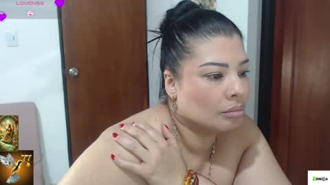 HI IM VENUS SMALL BOOBS  BIG HEART WARM PUSSY online show from May 15, 11:12 pm
