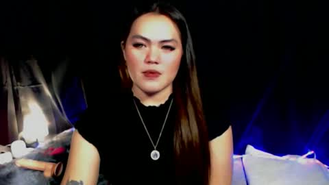 I am Colly Your mystery girl online show from October 10, 1:10 pm