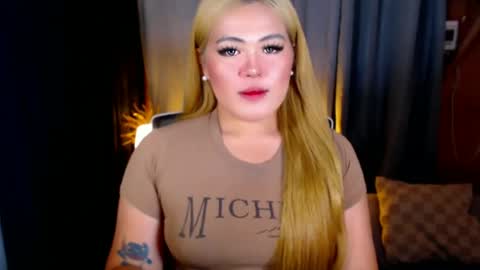 I am Colly Your mystery girl online show from July 8, 2:16 am