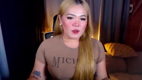 I am Colly Your mystery girl online show from July 19, 6:00 pm