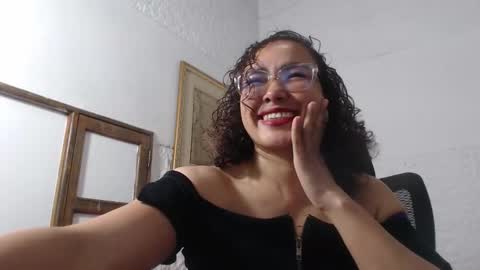 Snapshot of venus_lov chatting on November 1, 11:23 am venus_lov online show from November 1, 11:23 am