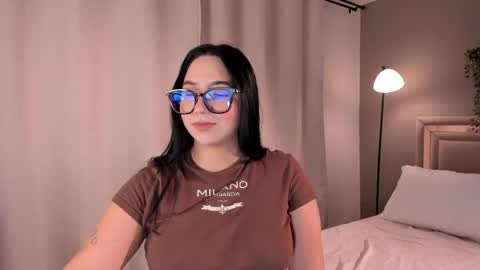 venus_reid online show from April 22, 5:32 am