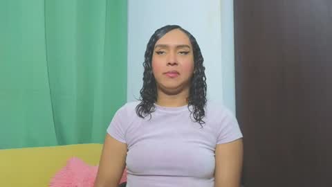 Luisa online show from December 3, 10:51 pm