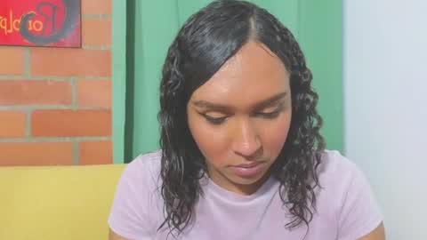 Luisa online show from December 4, 1:58 am