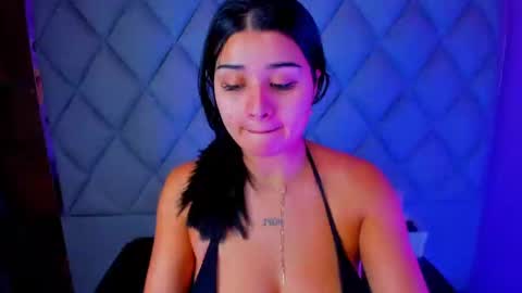 Venusowen  online show from October 8, 1:31 pm
