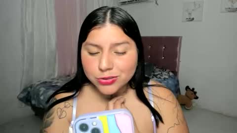 Snapshot of venuswilliamx chatting on October 25, 1:35 am venus online show from October 25, 1:35 am