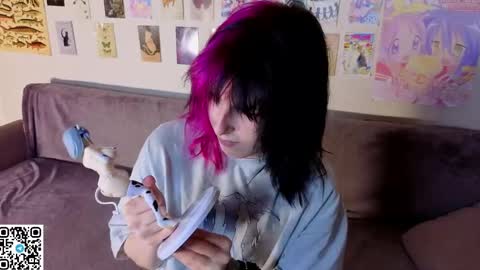 Snapshot of veolatownson chatting on May 22, 8:14 pm Erica online show from May 22, 8:14 pm