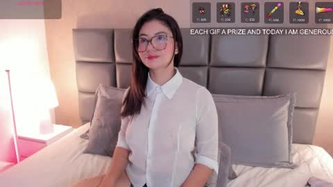 Vera online show from May 8, 1:27 pm