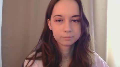 Snapshot of veralush chatting on February 13, 11:28 am Una online show from February 13, 11:28 am