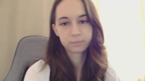 Snapshot of veralush chatting on March 6, 1:18 pm Una online show from March 6, 1:18 pm